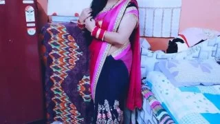 Desi aunty sucking in 69 position and receiving cumshot on a hidden cam